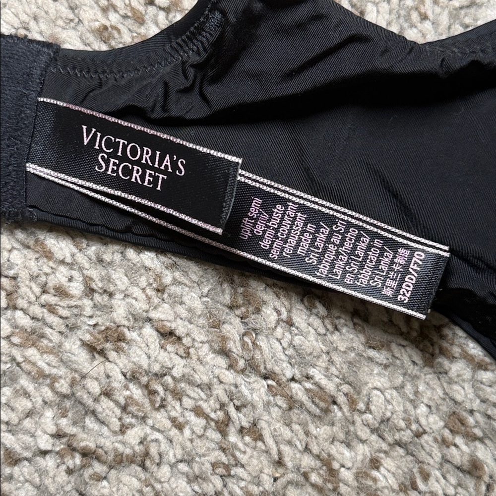 Victoria’s Secret‎ Uplift Semi Demi Black Size 32DD - Picture 4 of 4